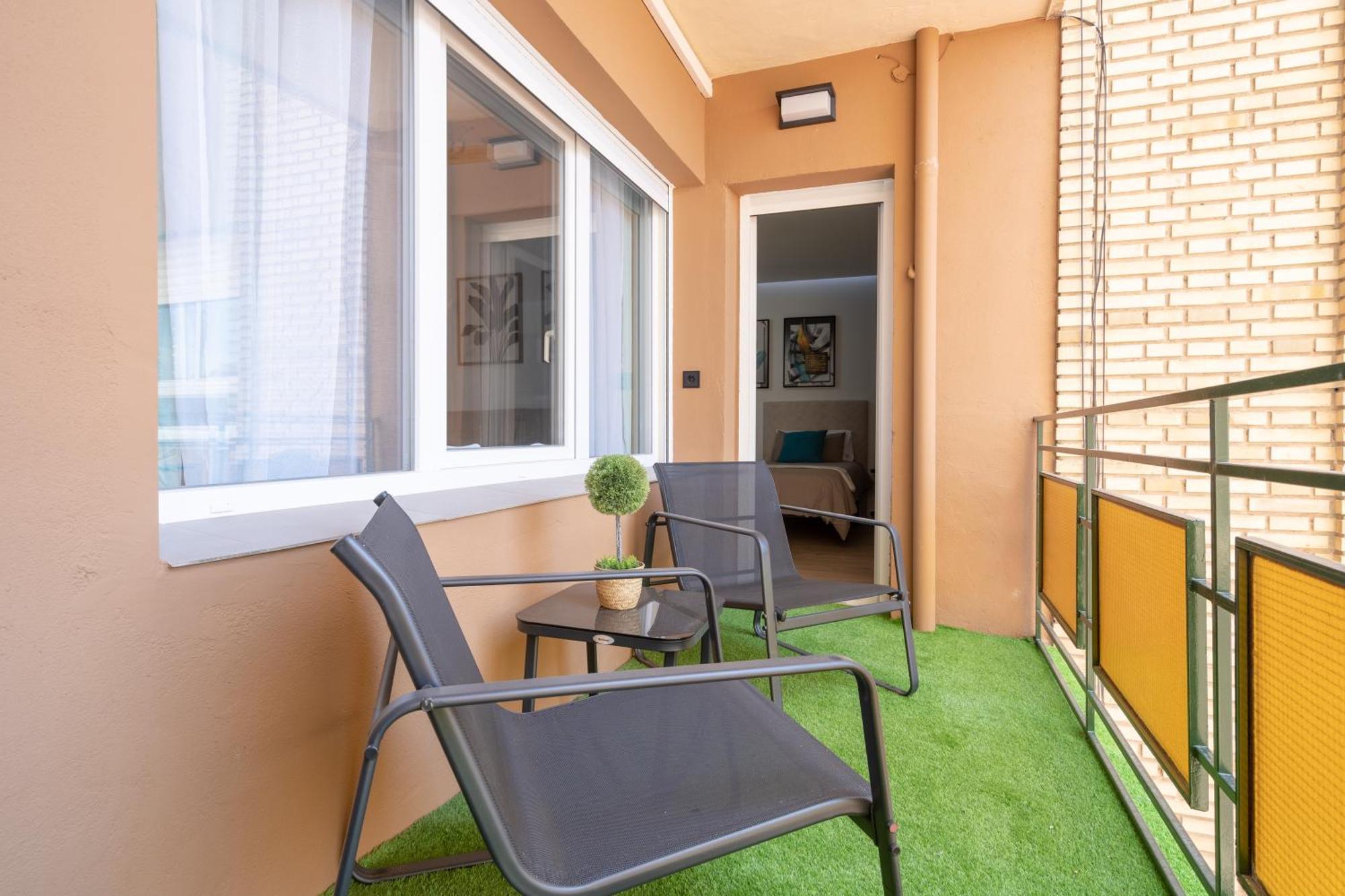 אלבאסטה Apartamento Luxor En Zona Hospital - Universidad מראה חיצוני תמונה