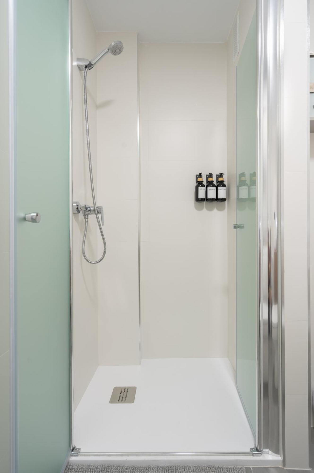 אלבאסטה Apartamento Luxor En Zona Hospital - Universidad מראה חיצוני תמונה
